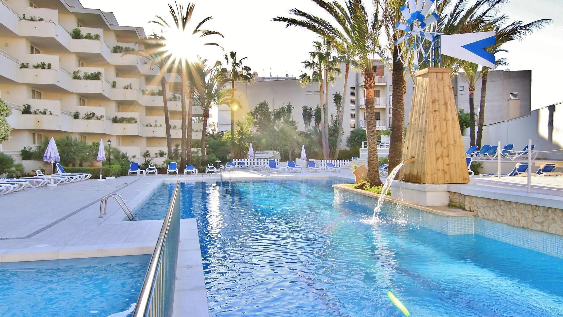 Hotel Apart Millor Garden Apartment Cala Bona