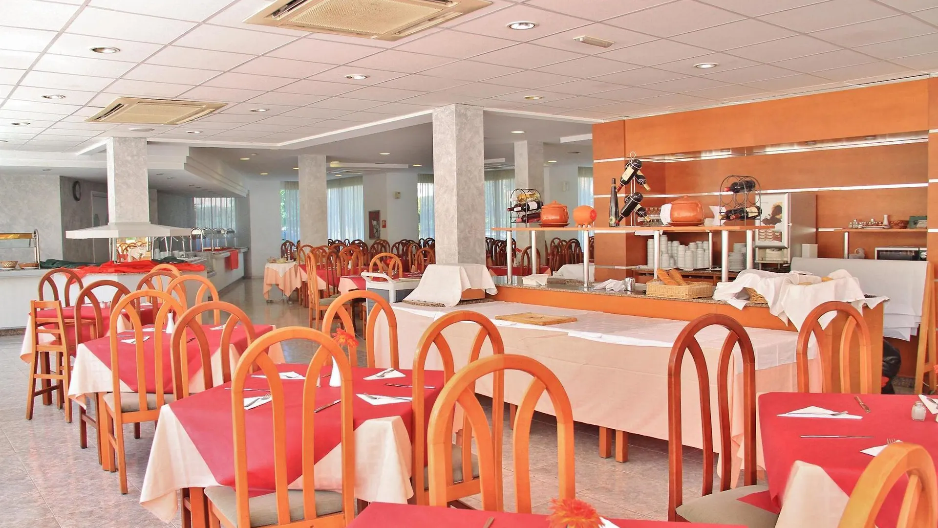 Hotel Apart Millor Garden Apartment Cala Bona