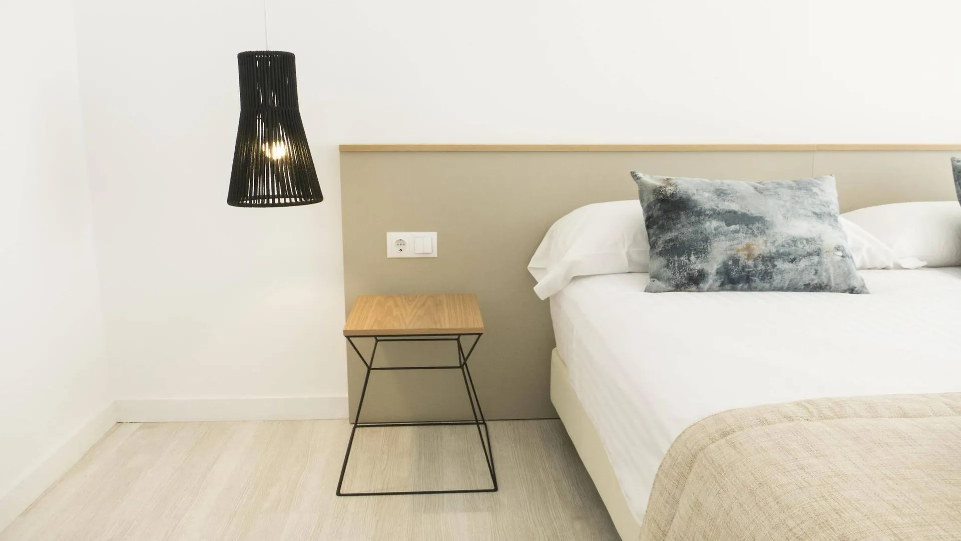 Apart Millor Garden Apartment Cala Bona