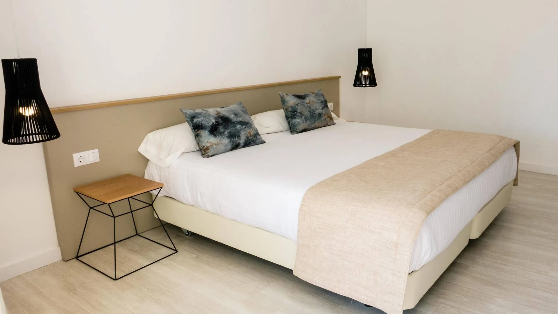 Apart Millor Garden Apartment Cala Bona  0*, Cala Bona (Mallorca)