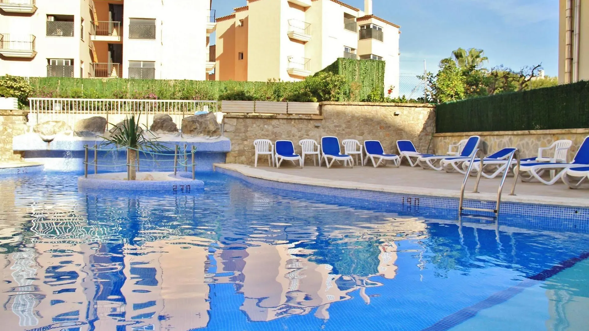 Hotel Apart Millor Garden Apartment Cala Bona