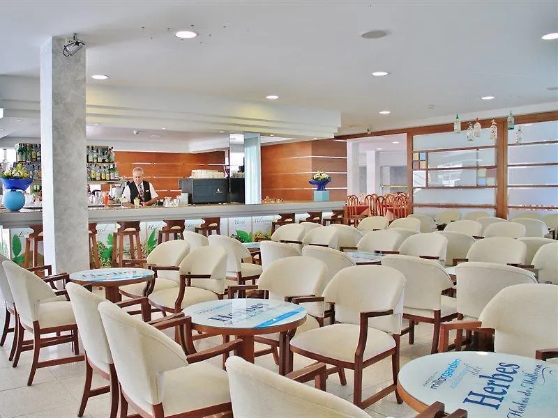 Apart Millor Garden Daire Cala Bona  0*, Cala Bona (Mallorca) İspanya